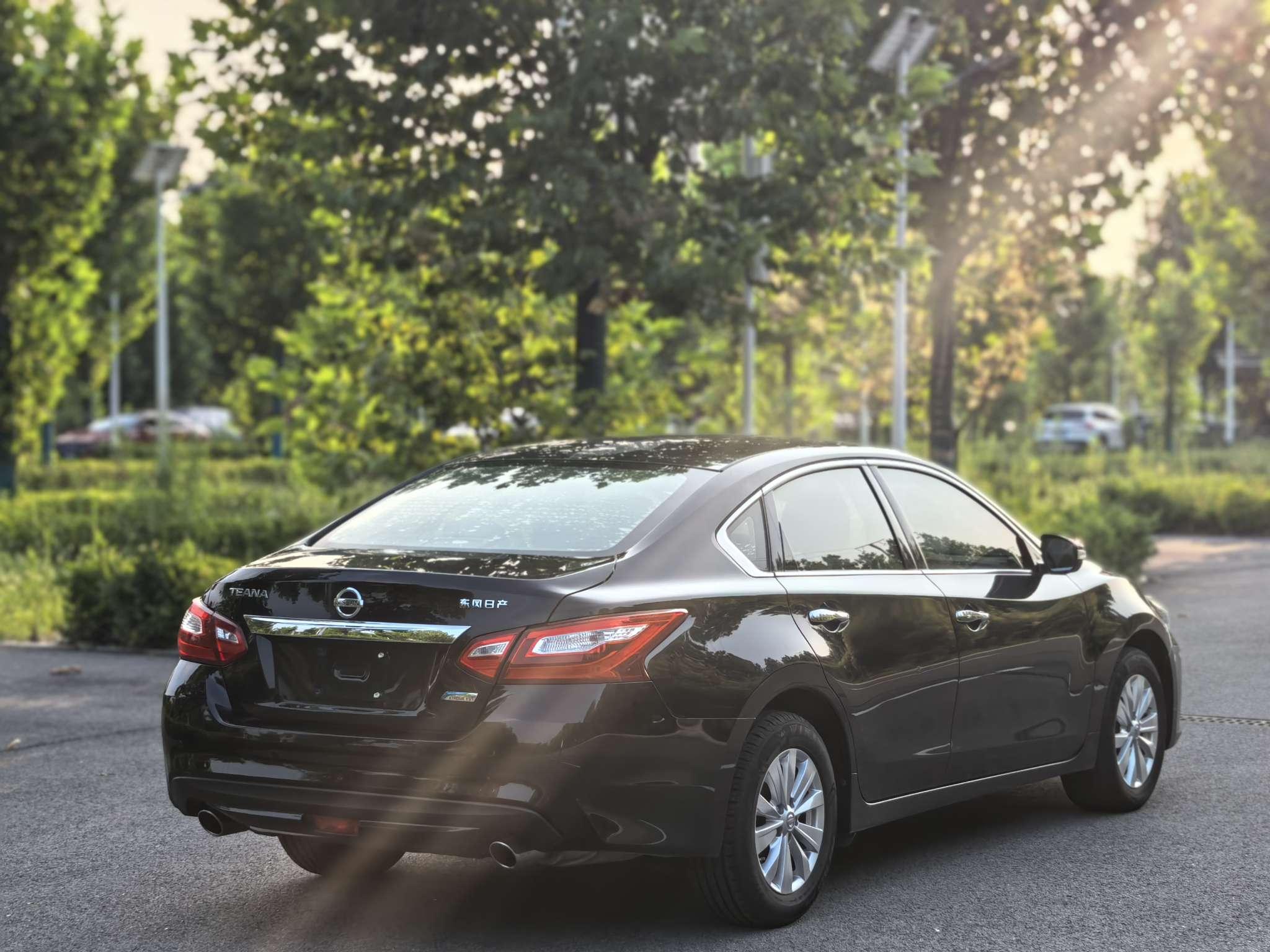 Nissan Altima 2018 thumb 5