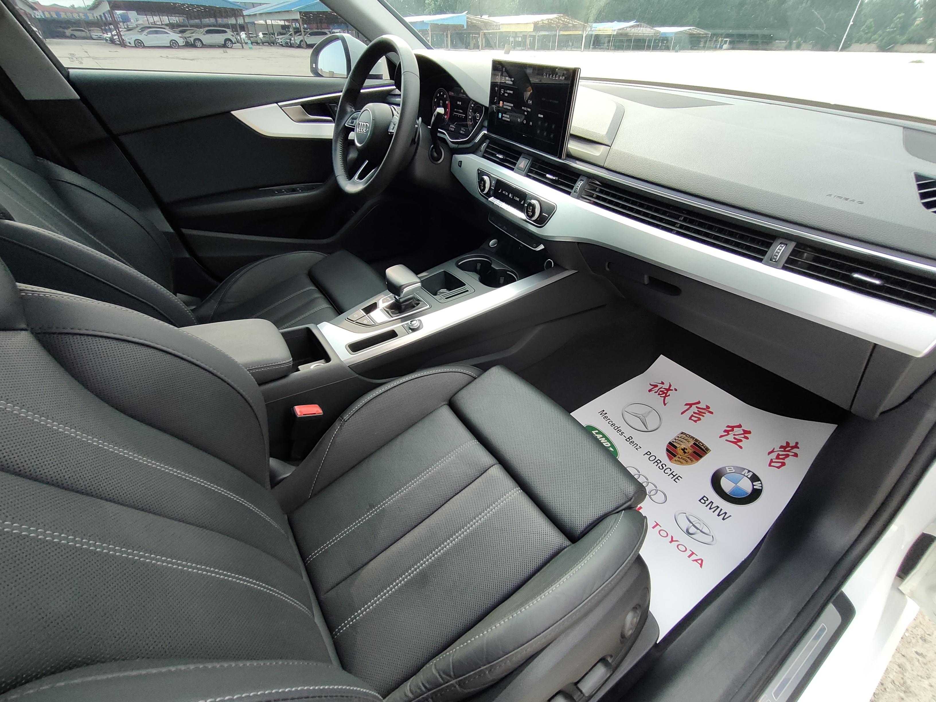 Audi A4 2020 thumb 6