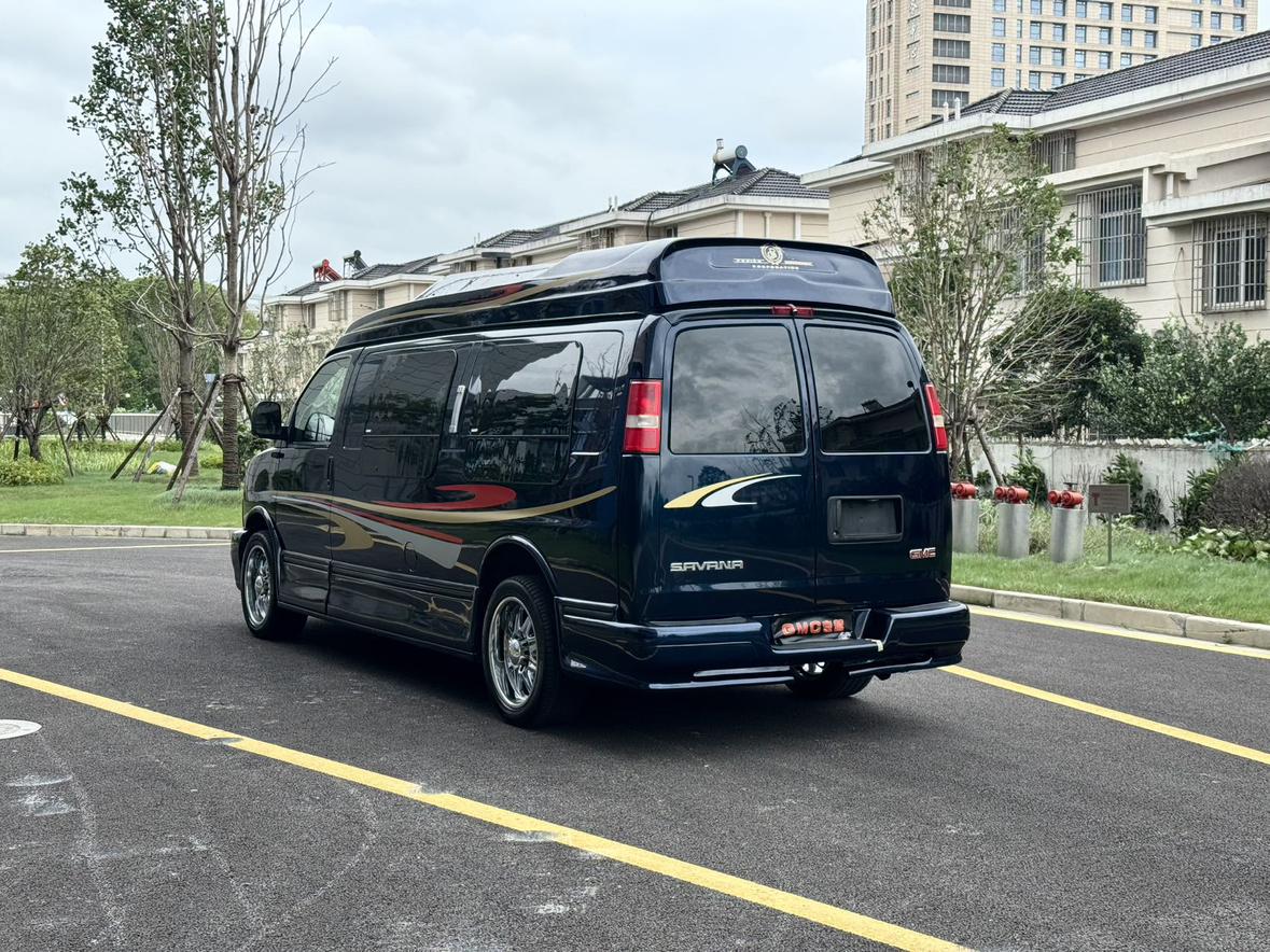 GMC Savana 2009 thumb 2