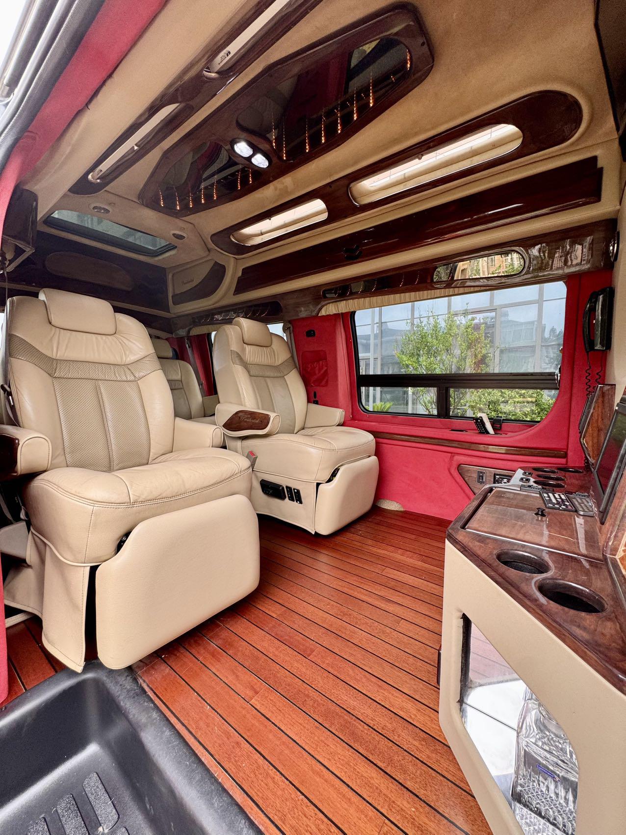 GMC Savana 2009 thumb 8