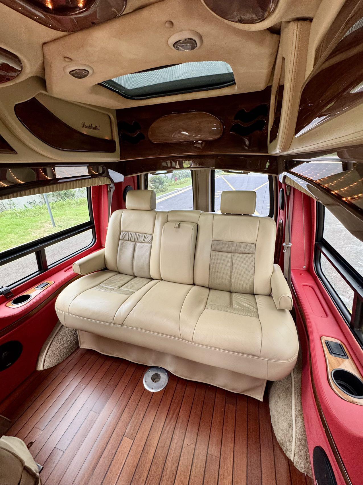 GMC Savana 2009 thumb 10