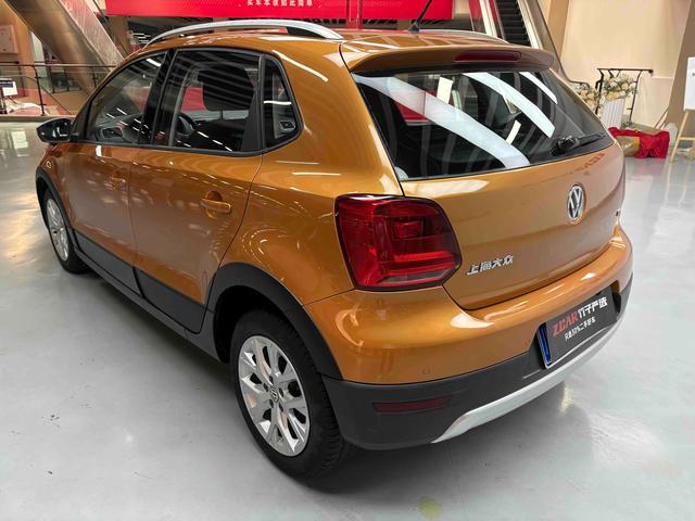Volkswagen Polo 2014 thumb 3