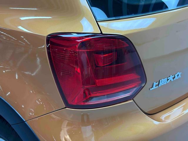 Volkswagen Polo 2014 thumb 11