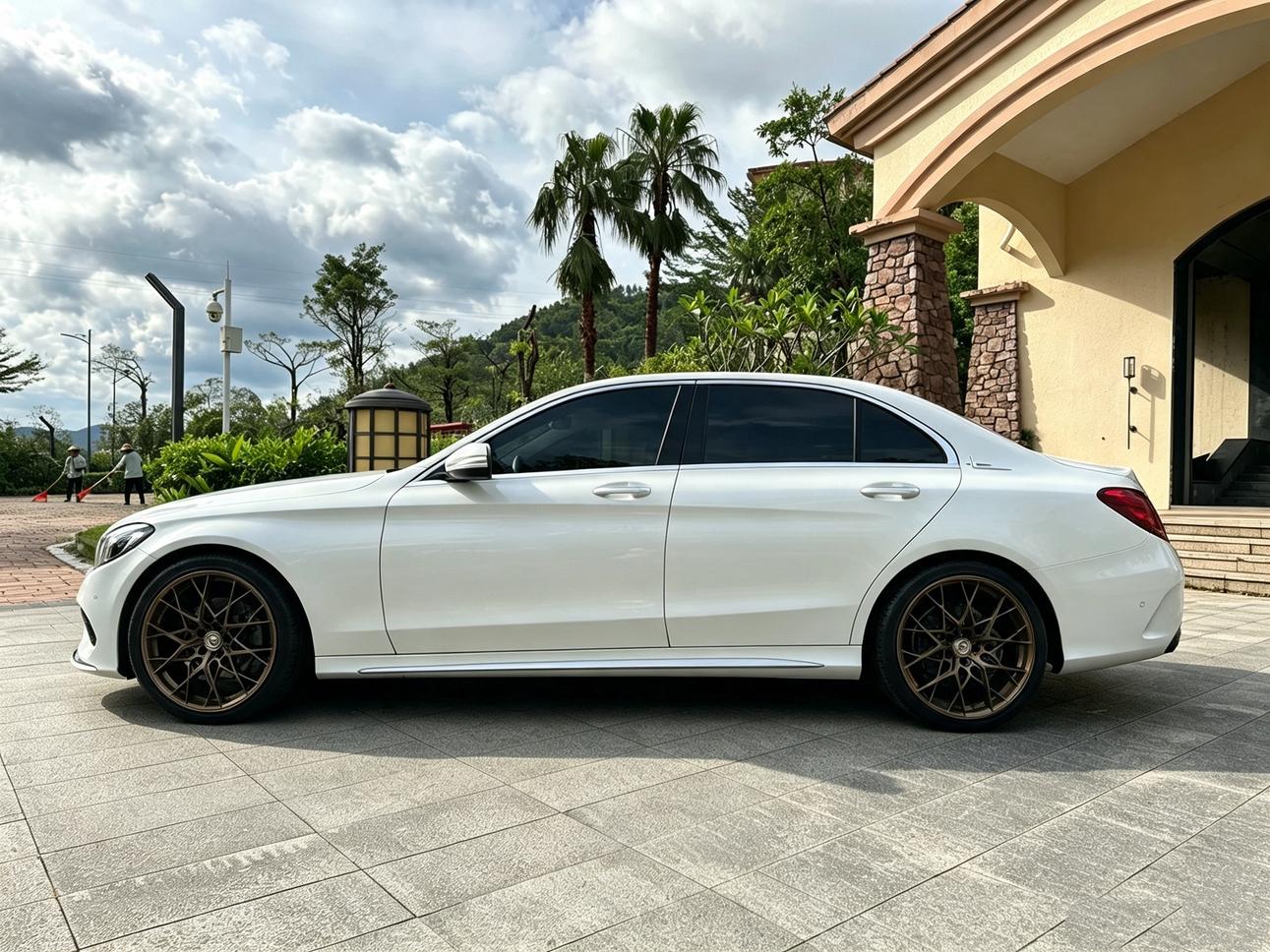 Mercedes-Benz C-Класс 2017 thumb 2