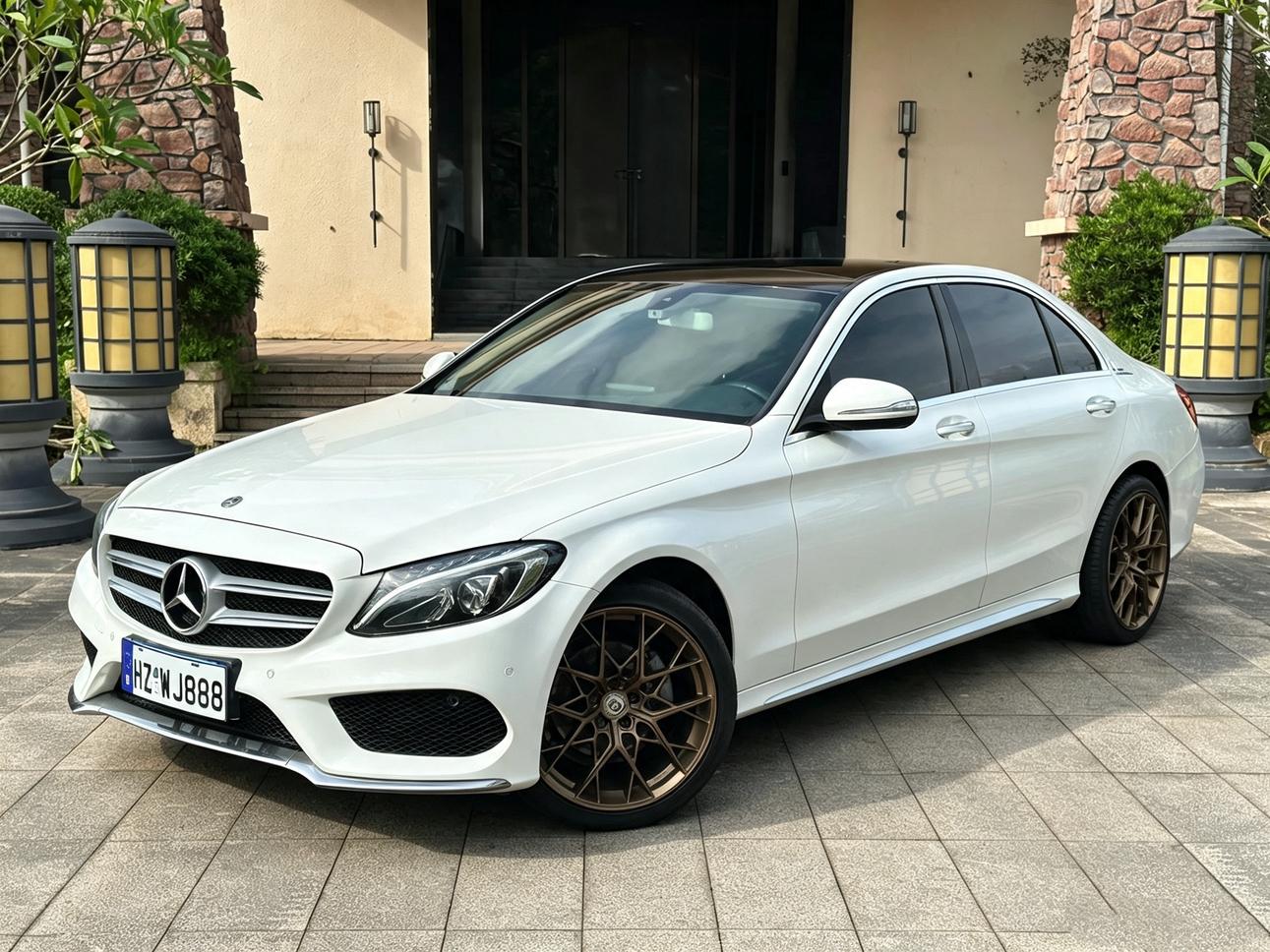 Mercedes-Benz C-Класс 2017 thumb 10