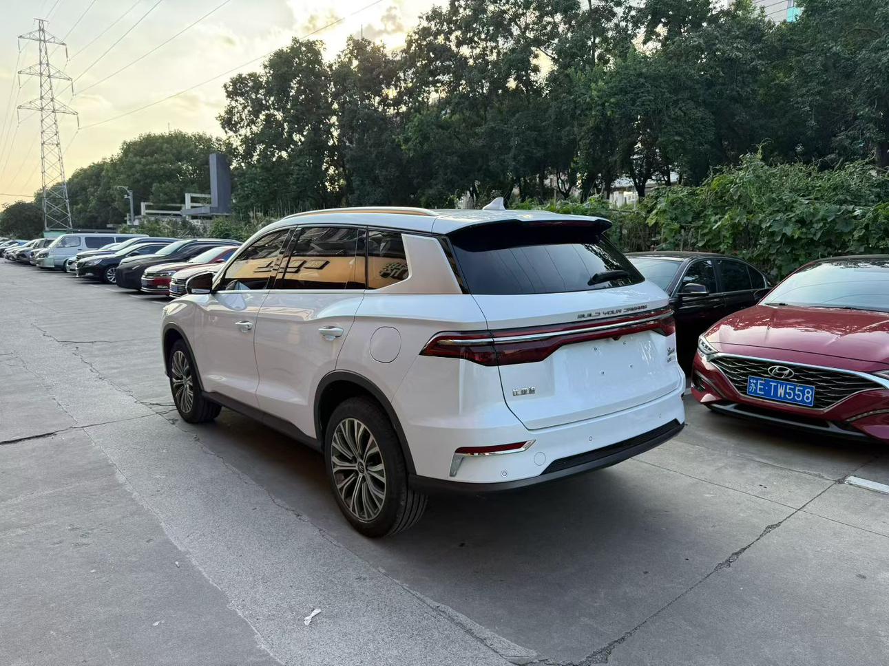 BYD Song 2019 thumb 3