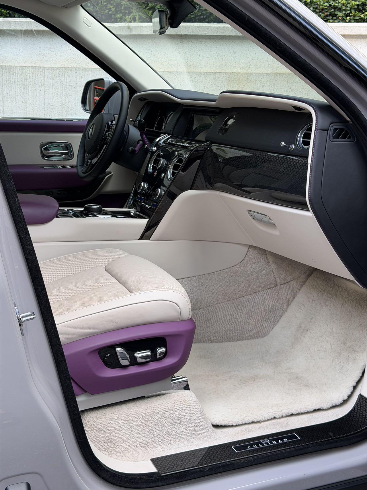 Rolls-Royce Cullinan 2020 thumb 4