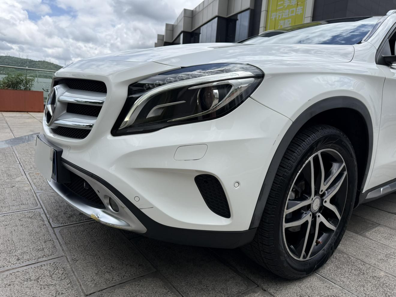 Mercedes-Benz GLA 2016 thumb 11