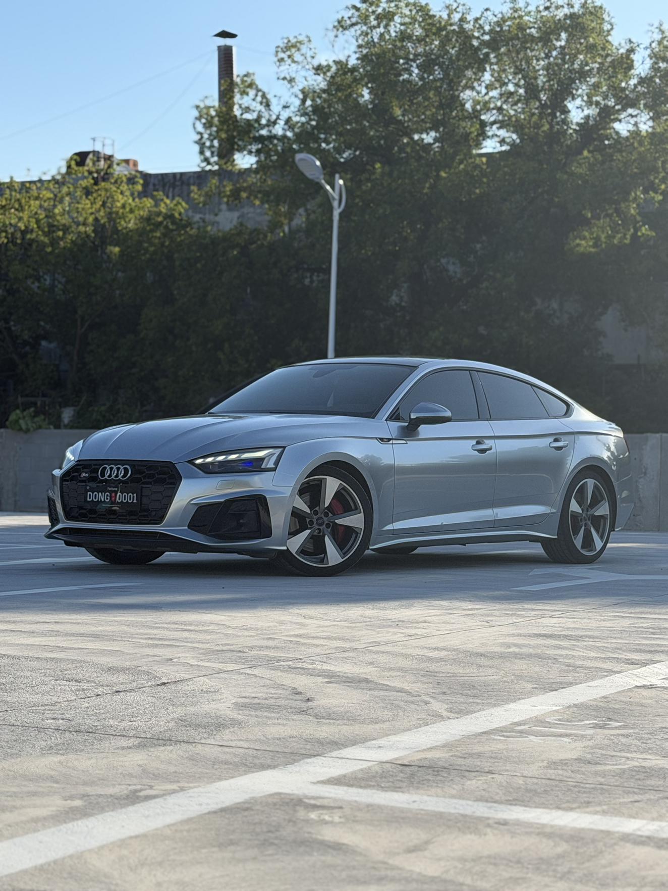 Audi S5 2021 thumb 8
