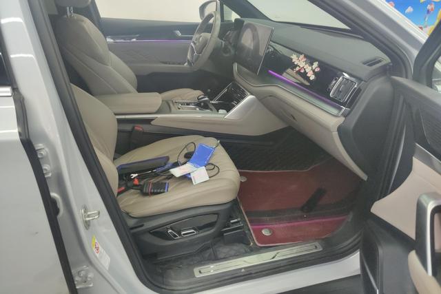 BYD Tang 2024 thumb 9