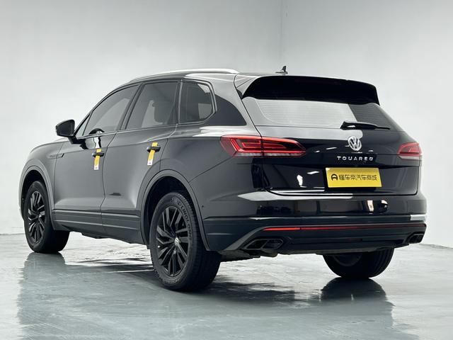 Volkswagen Touareg 2019 thumb 3