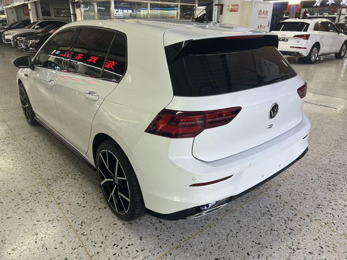 Volkswagen Golf Sportsvan 2023 thumb 2