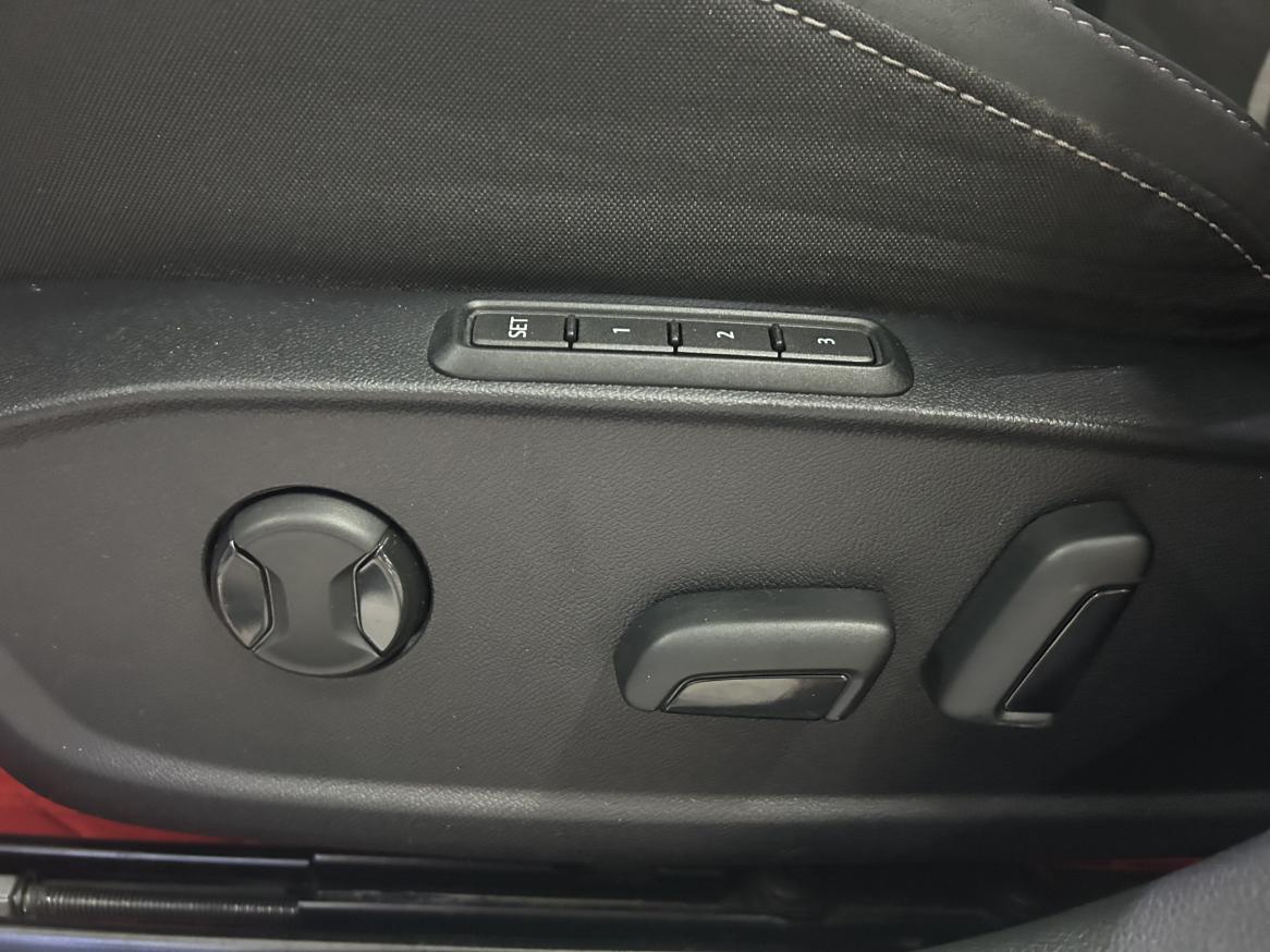 Volkswagen Golf Sportsvan 2023 thumb 11