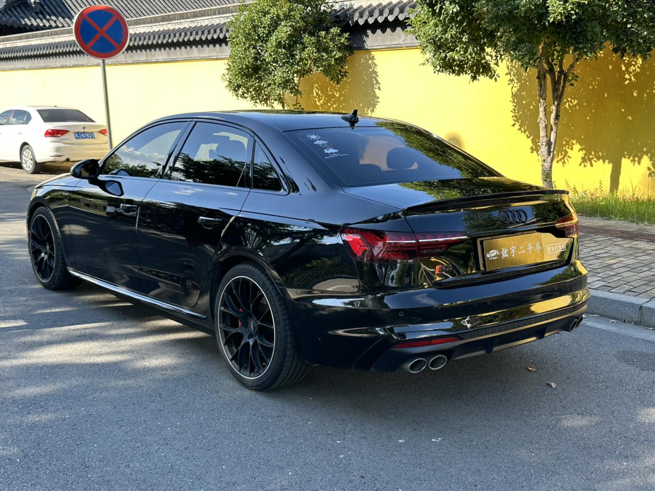 Audi S4 2021 thumb 2