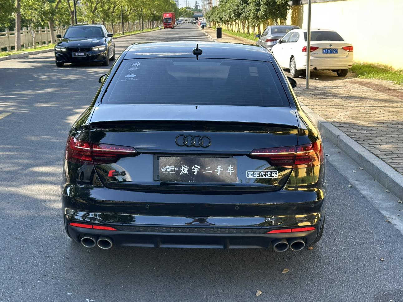 Audi S4 2021 thumb 3