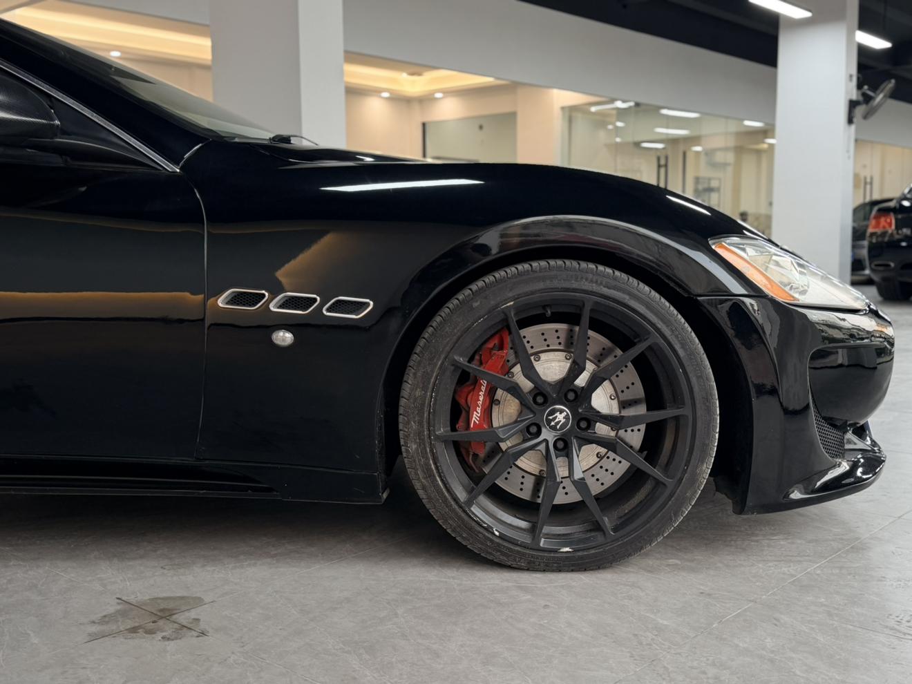 Maserati GranTurismo 2007 thumb 6