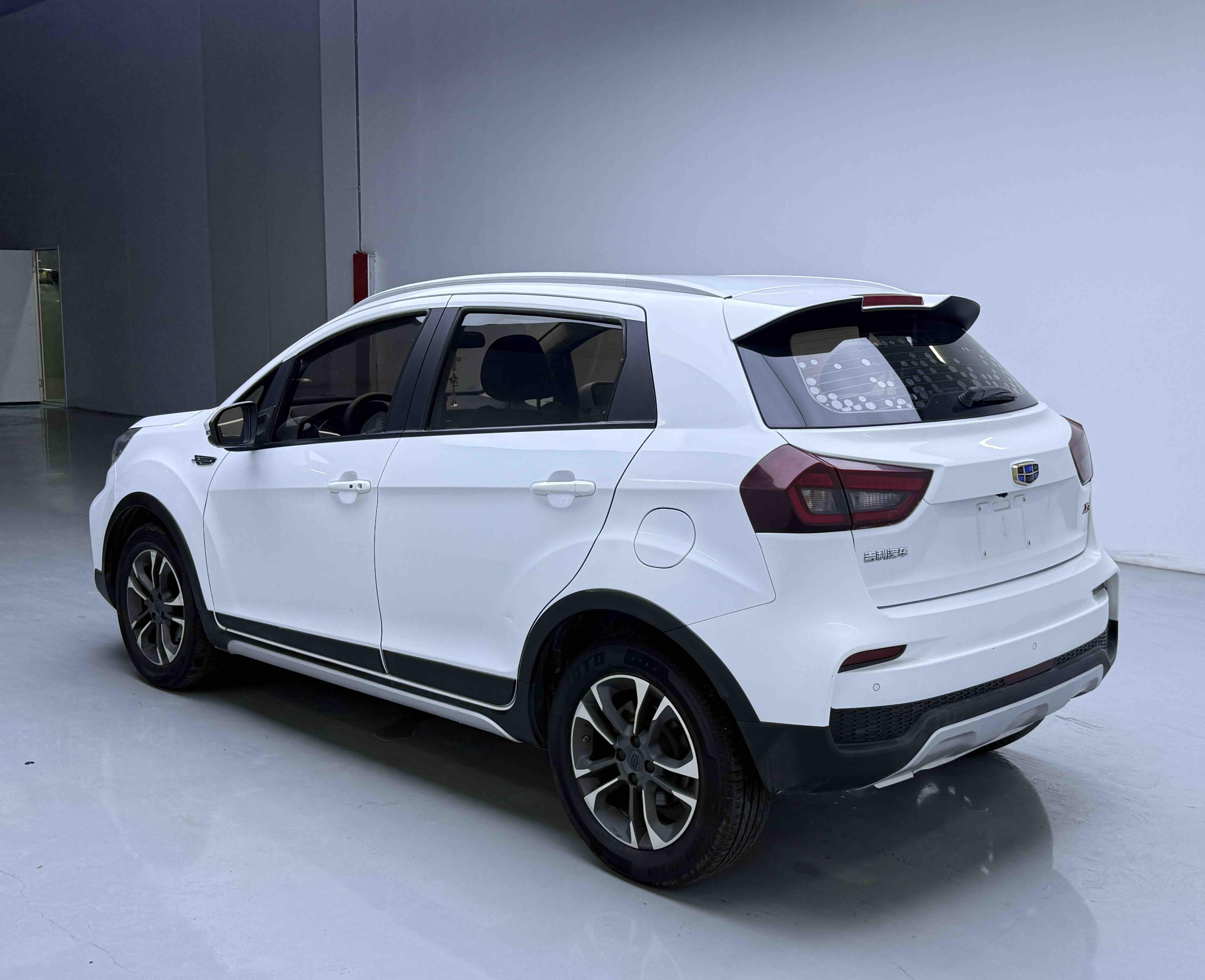 Geely Vision X3 2019 thumb 2