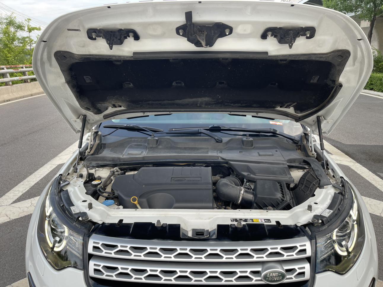 Land Rover Discovery Sport 2018 thumb 7