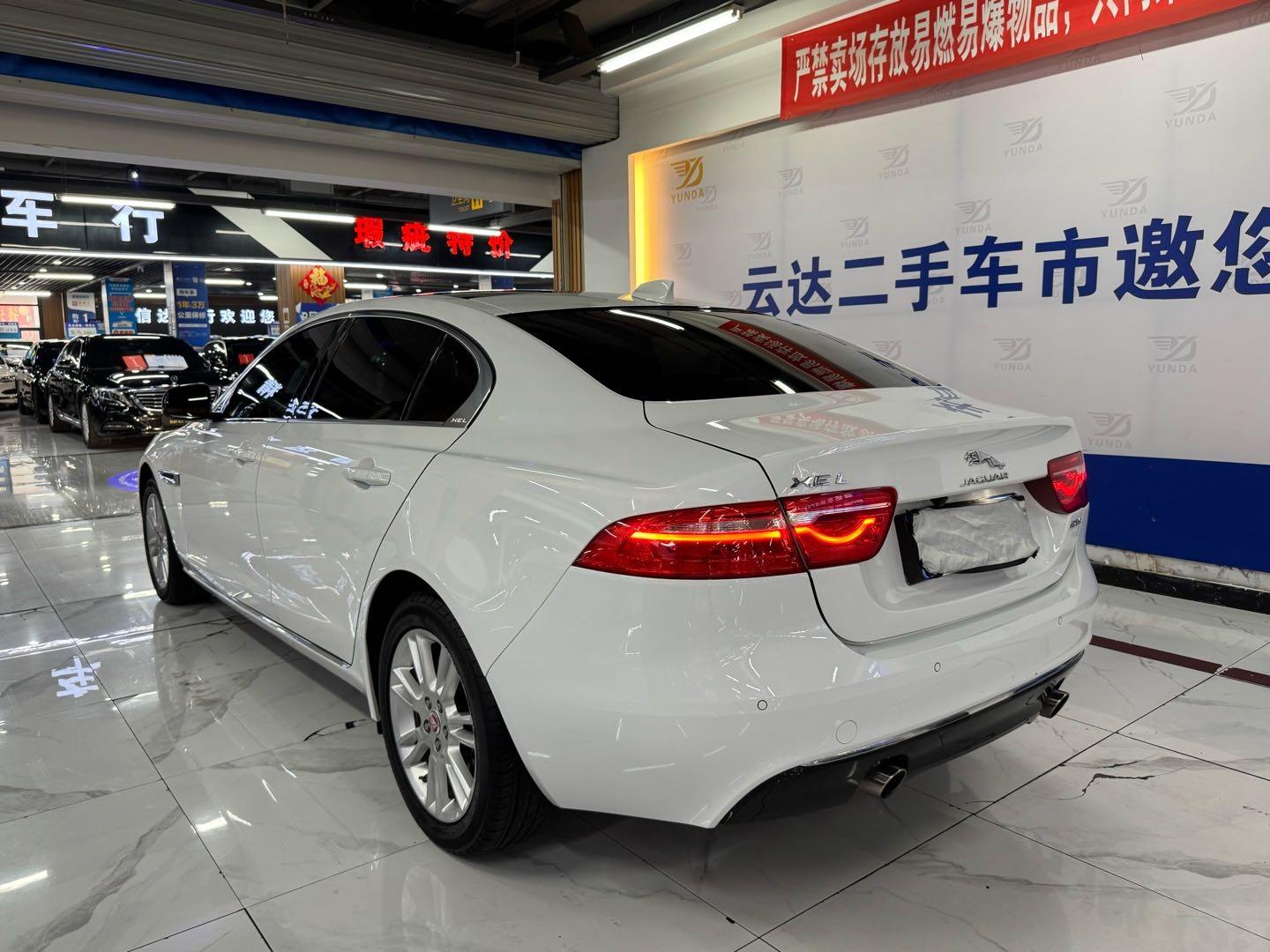 Jaguar XEL 2019 thumb 12