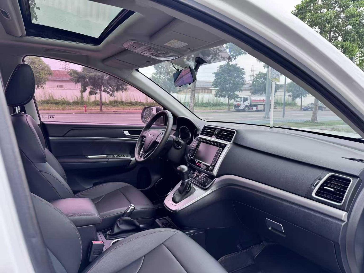 Haval M6 2018 thumb 10
