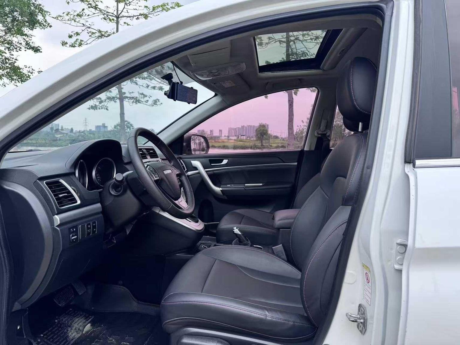 Haval M6 2018 thumb 11