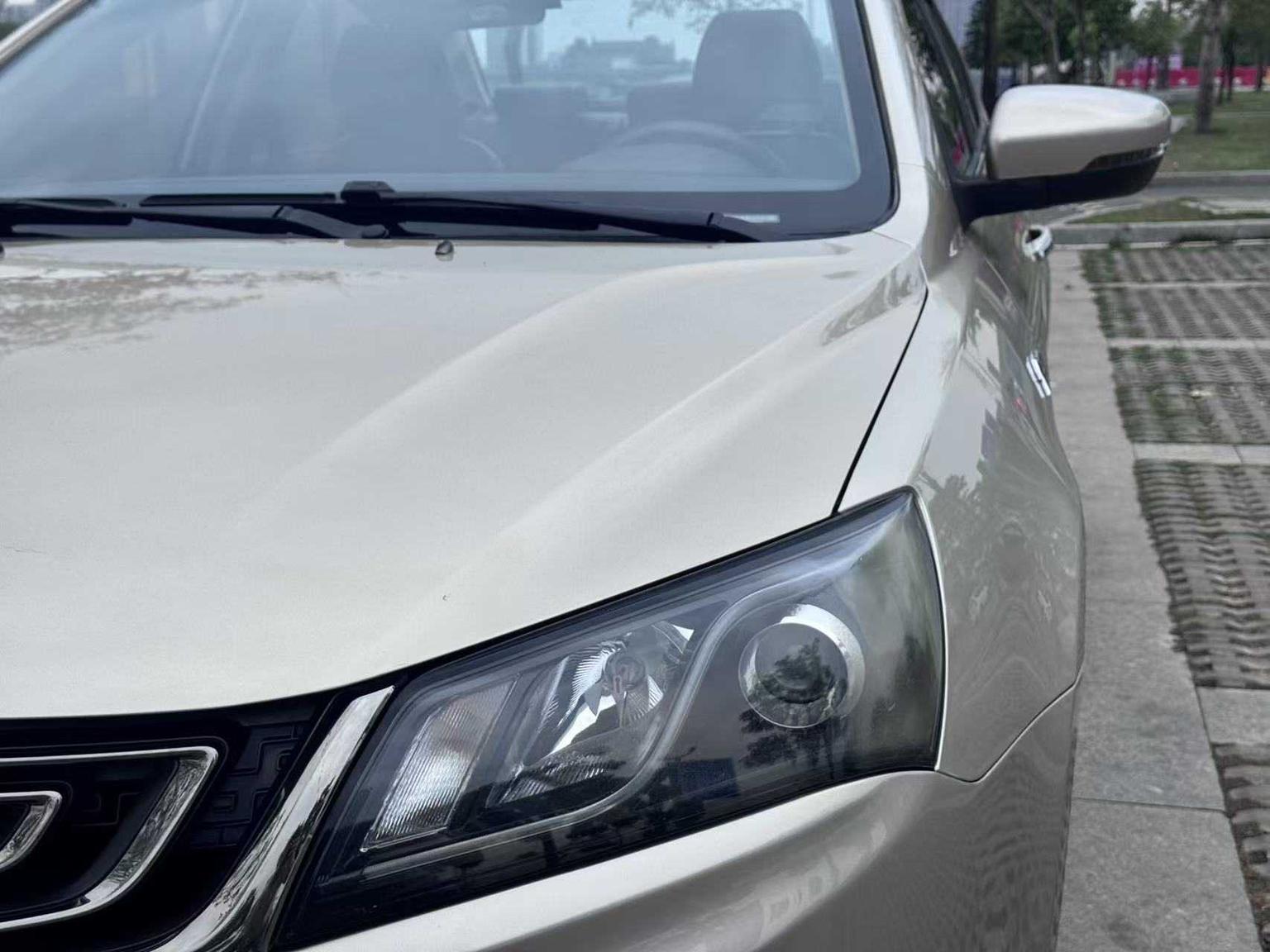 Geely Emgrand 2017 thumb 6