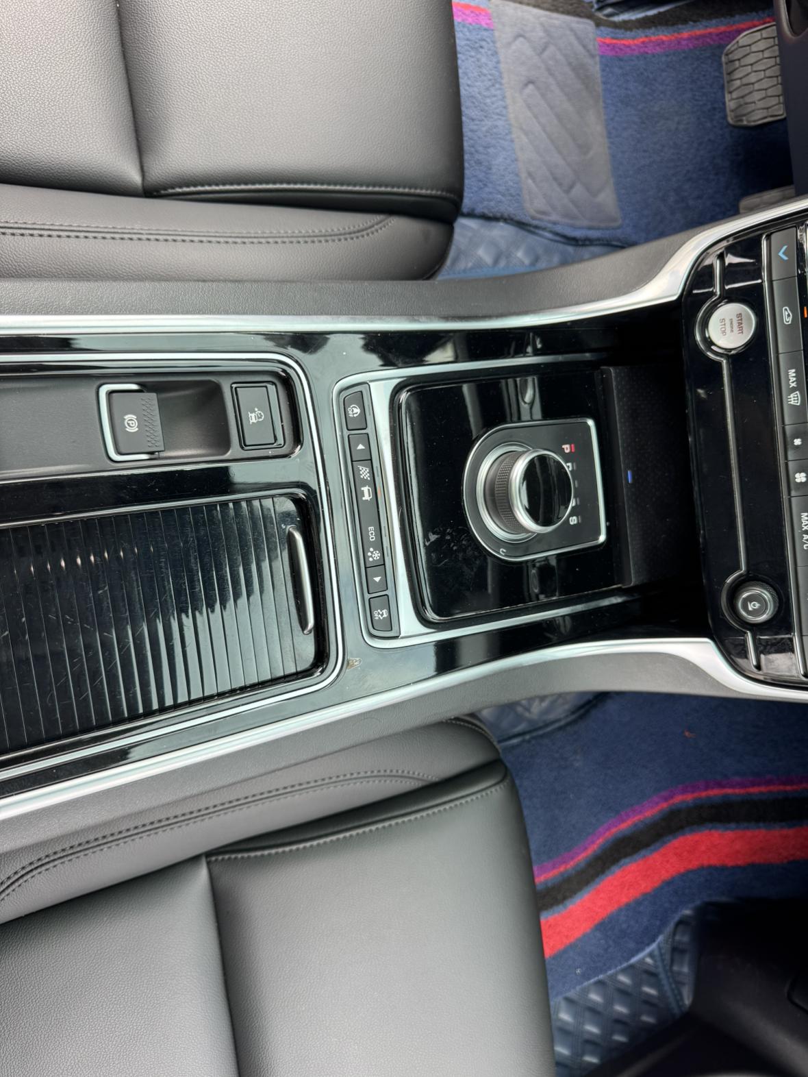 Jaguar XFL 2020 thumb 6