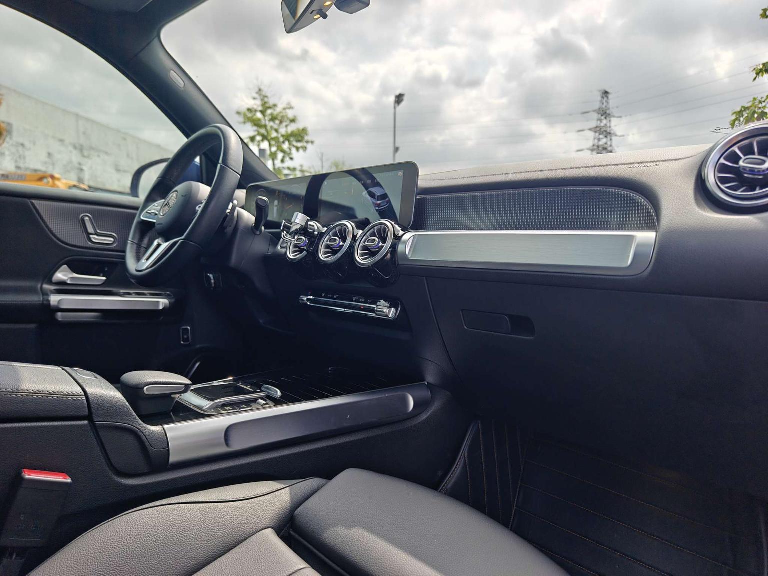 Mercedes-Benz GLB 2020 thumb 11