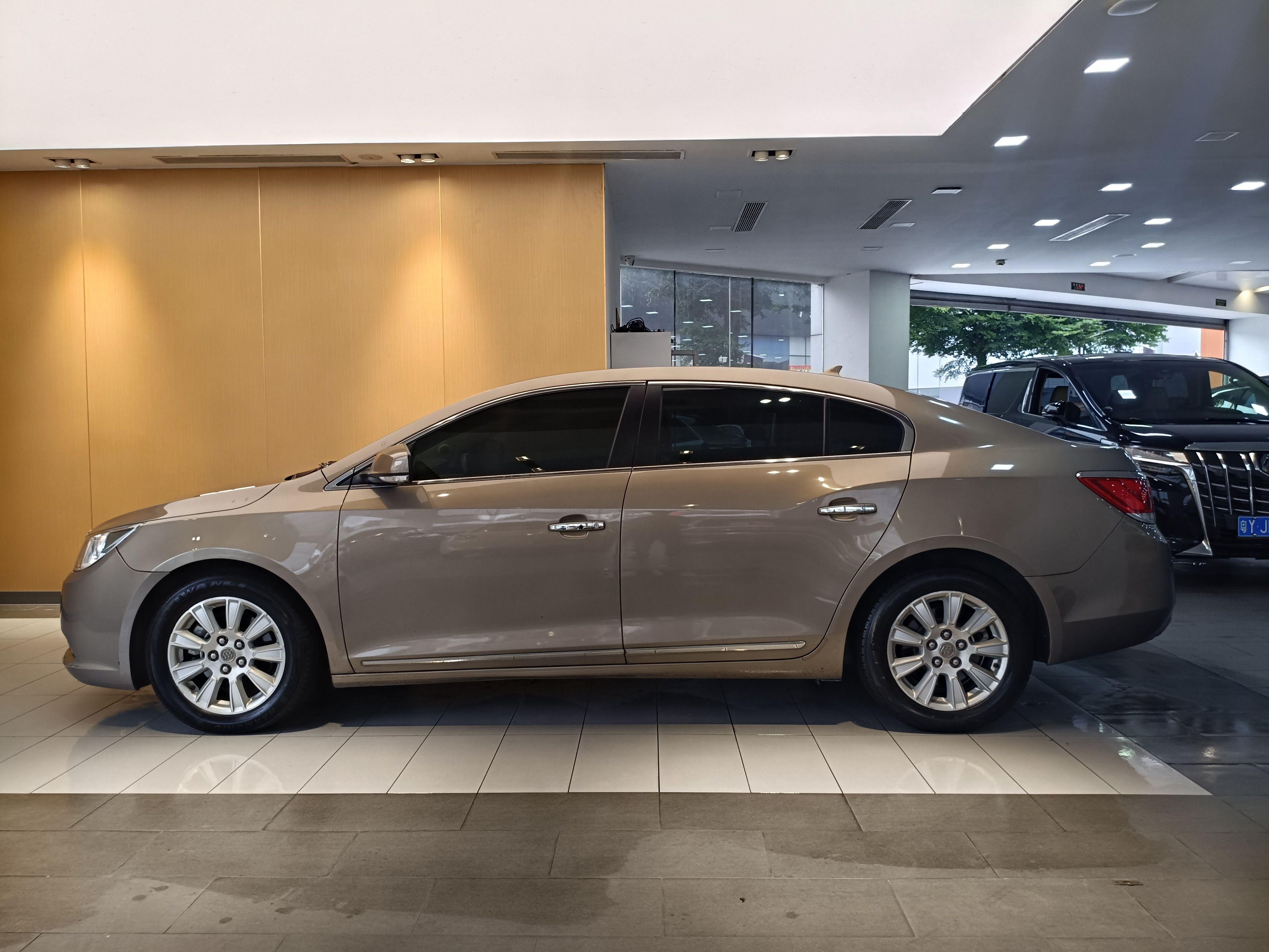 Buick LaCrosse 2012 thumb 2