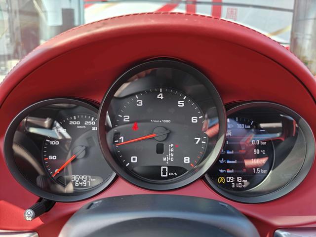 Porsche 718 2022 thumb 12