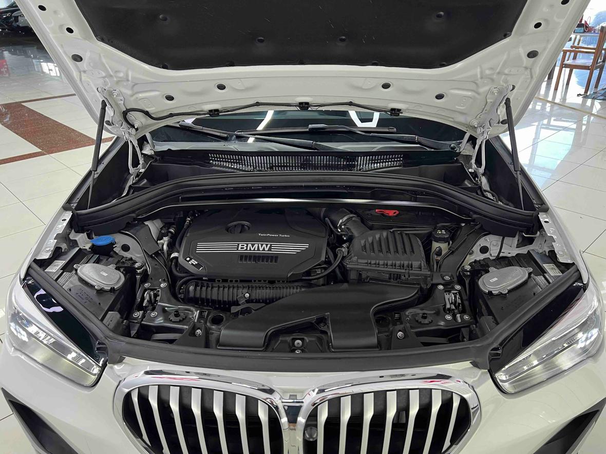 BMW X1 2022 thumb 5