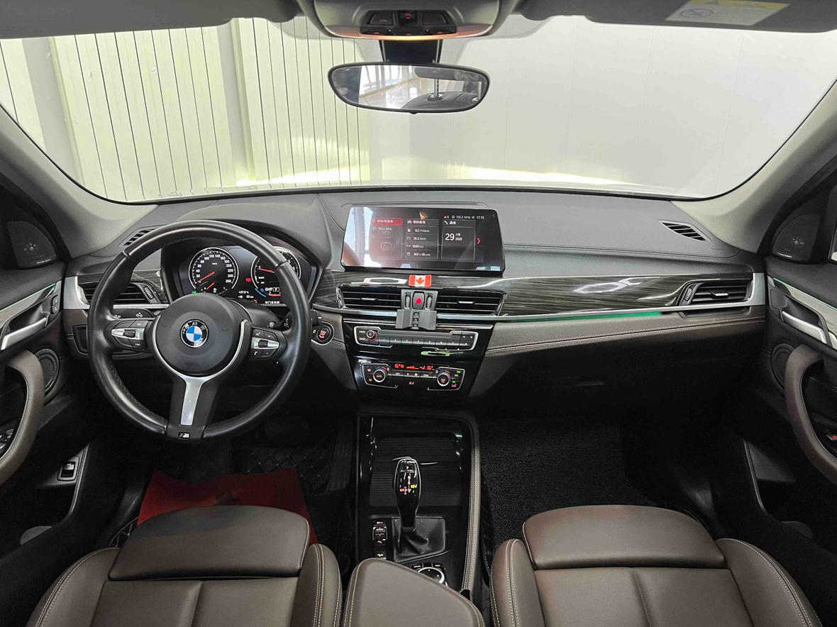 BMW X1 2022 thumb 12