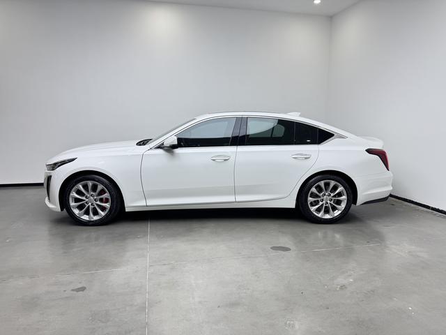 Cadillac CT5 2022 thumb 2