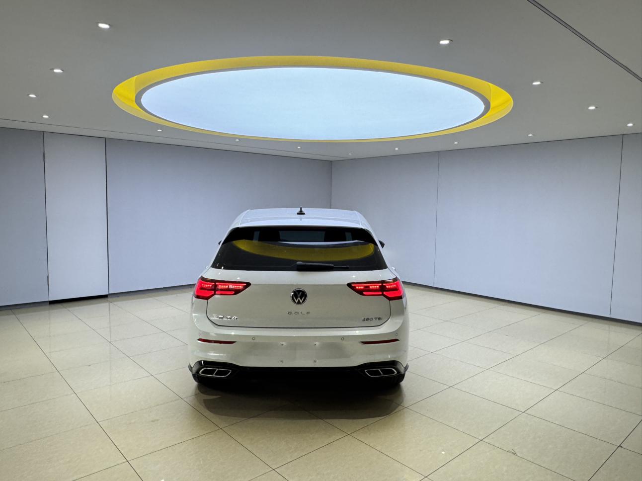 Volkswagen Golf Sportsvan 2023 thumb 3