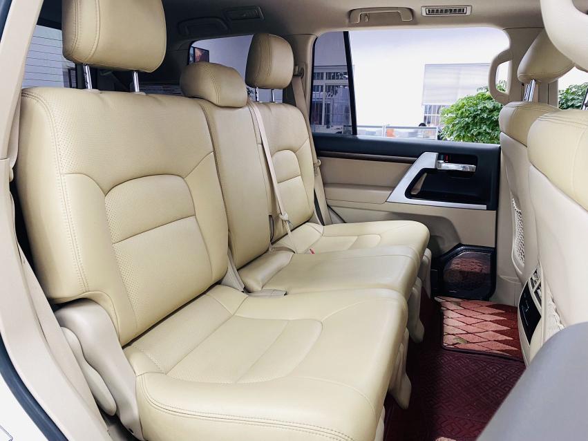 Toyota Land Cruiser 2019 thumb 10