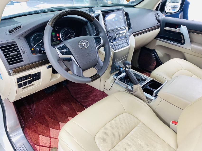 Toyota Land Cruiser 2019 thumb 11