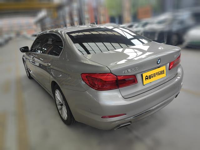 BMW 5 серии 2020 thumb 2