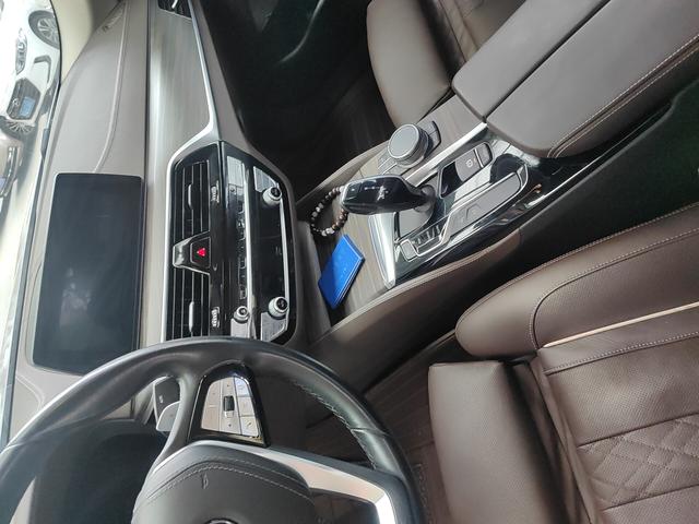 BMW 5 серии 2020 thumb 6