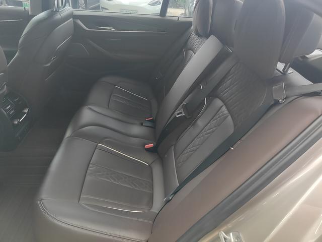 BMW 5 серии 2020 thumb 10