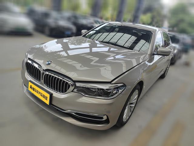 BMW 5 серии 2020 thumb 11