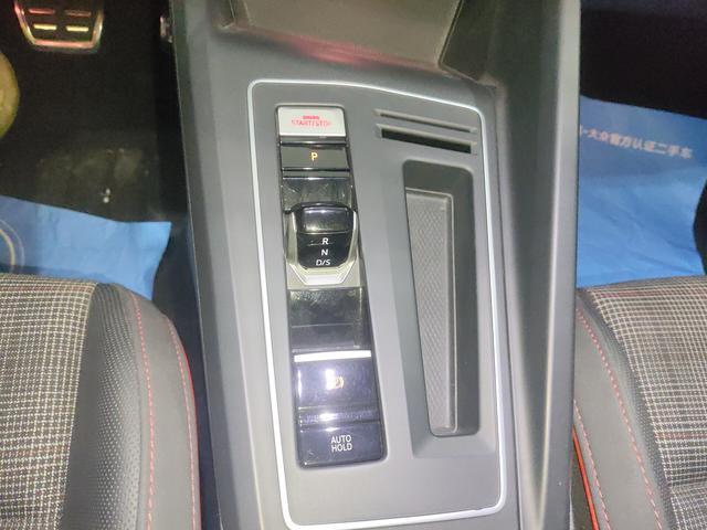 Volkswagen Golf GTI 2021 thumb 7