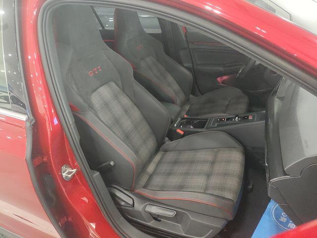 Volkswagen Golf GTI 2021 thumb 9