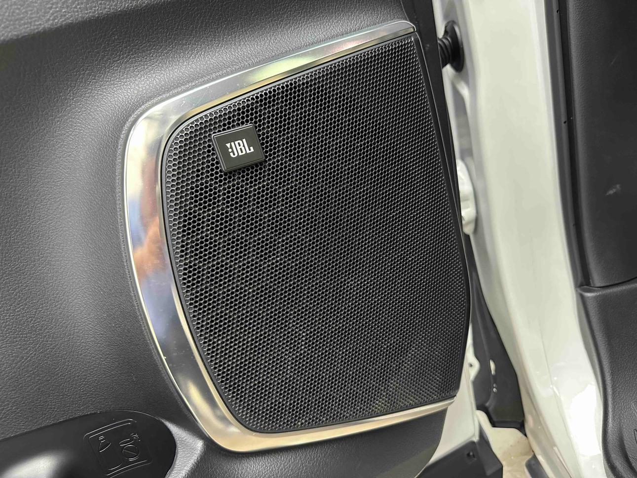 Toyota Alphard 2020 thumb 6