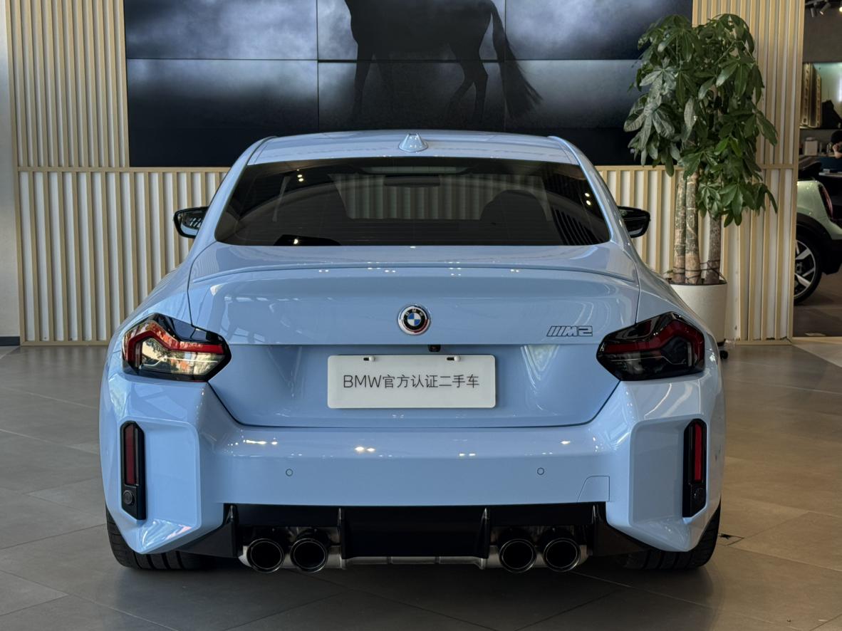 BMW M2 2026 thumb 2
