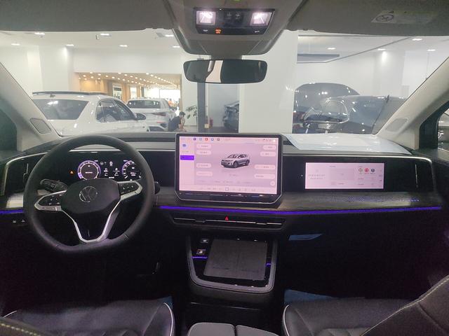Volkswagen Lamando 2026 thumb 3