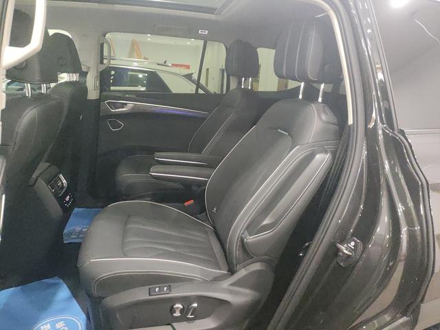 Volkswagen Lamando 2026 thumb 10