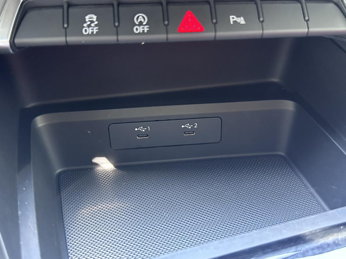 Audi A3 2024 thumb 8