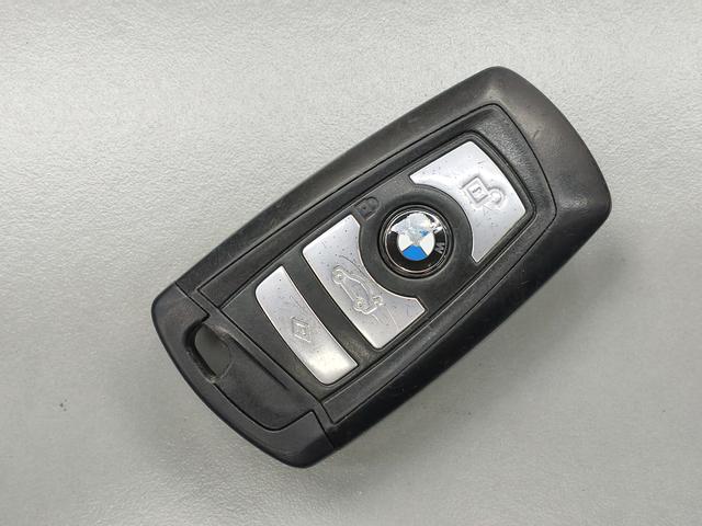 BMW 5 серии 2017 thumb 9