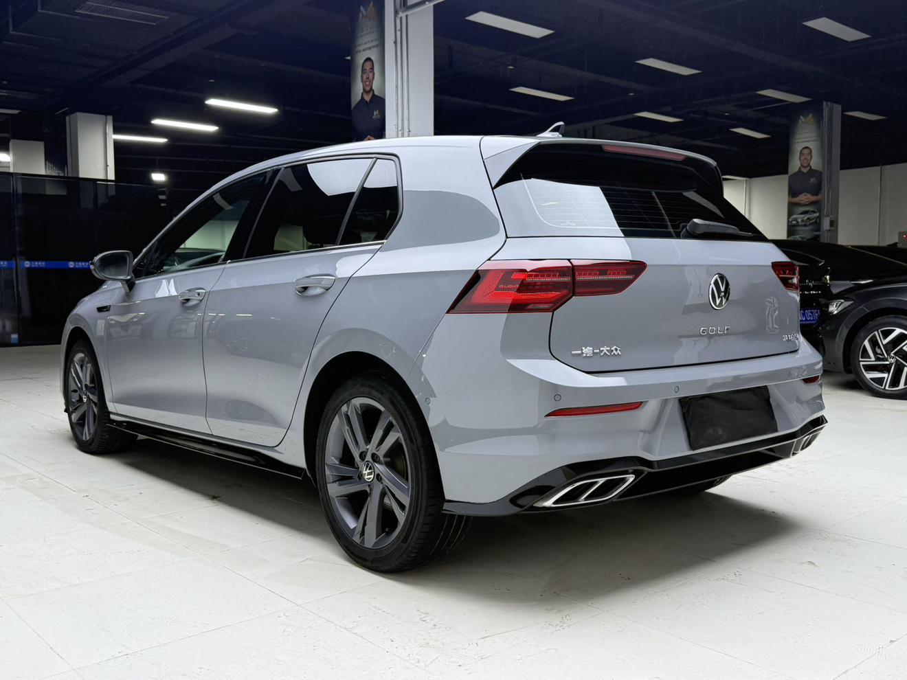 Volkswagen Golf Sportsvan 2023 thumb 2