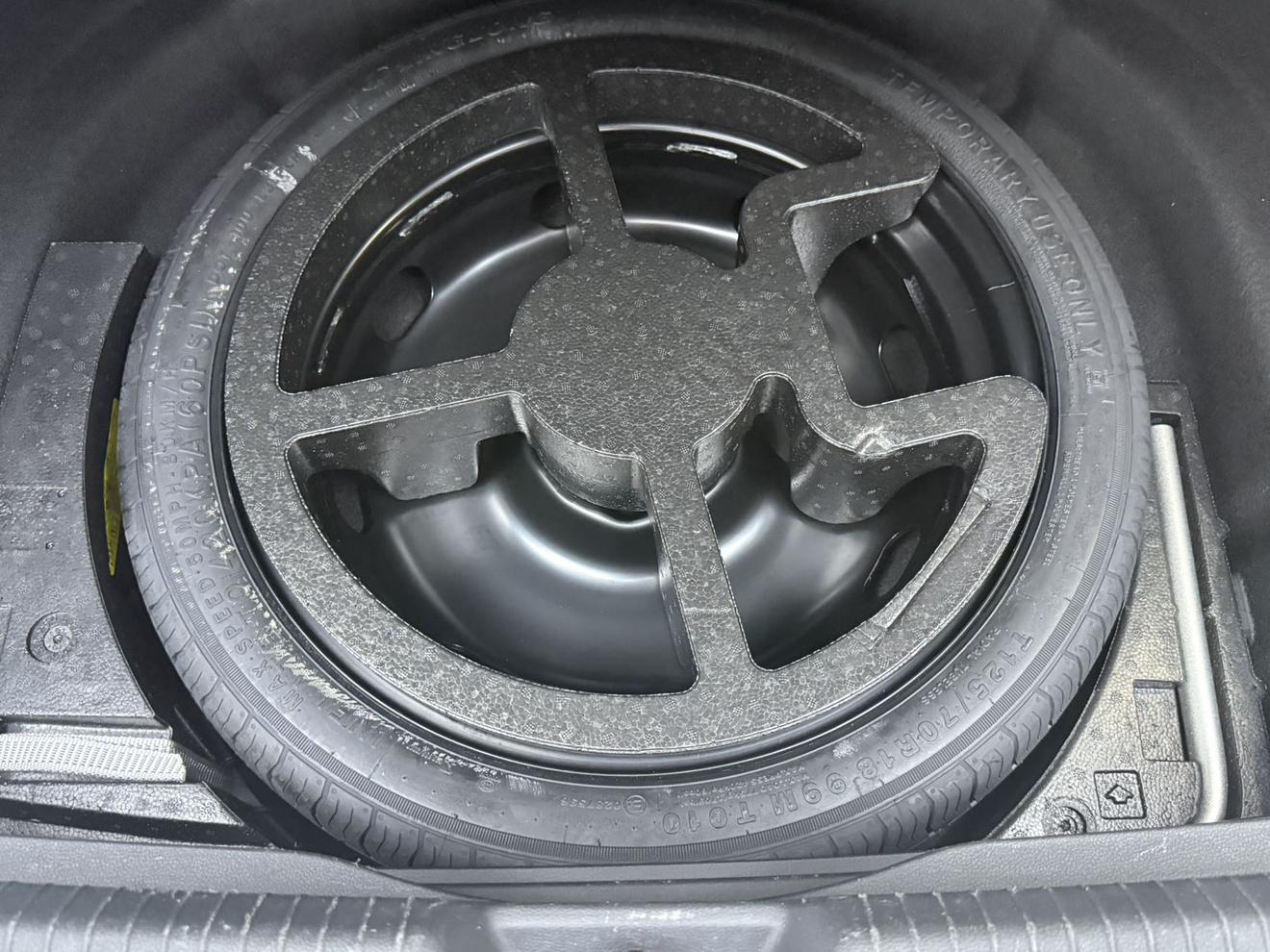 Volkswagen Golf Sportsvan 2023 thumb 10
